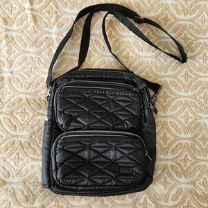LUG Compass - Black Crossbody